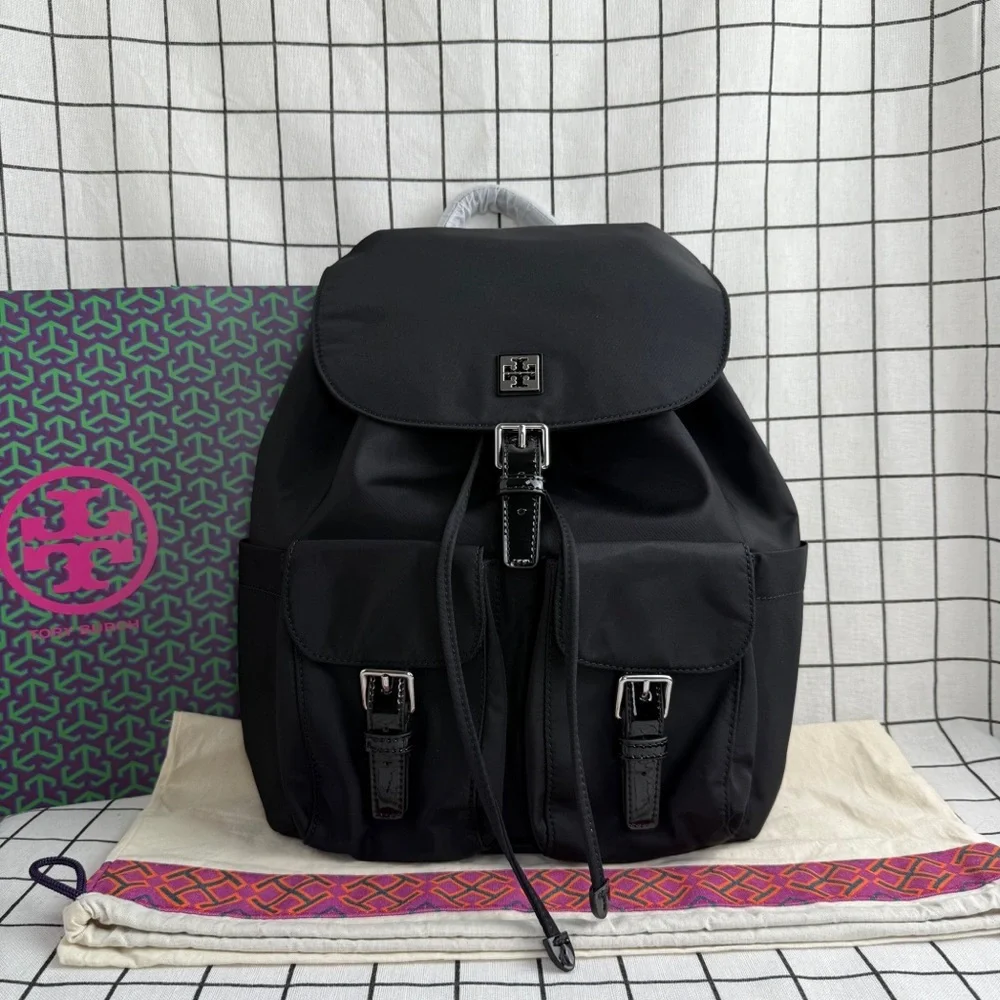 NEW Tory Burch NYLON FLAP BACKPACK in black-Authentic